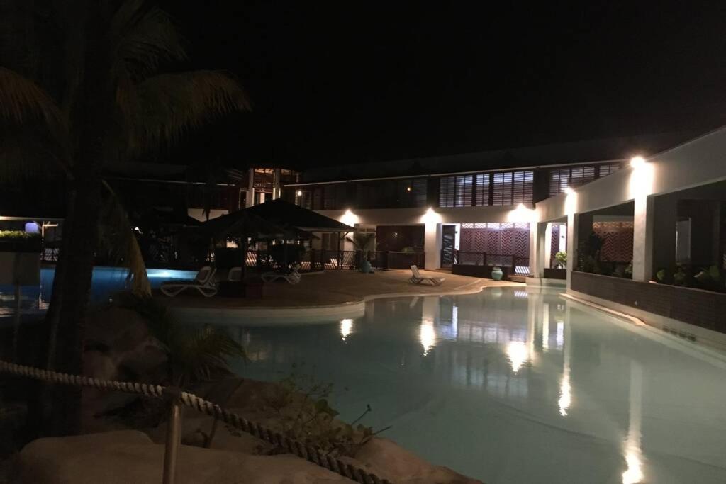 Superbe Studio Superieur Neuf Avec Balcon Saint-Francois (Grande-Terre) Exterior foto