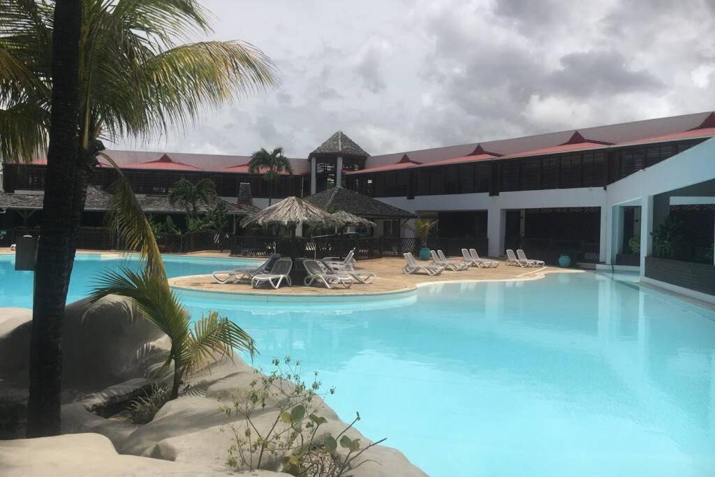 Superbe Studio Superieur Neuf Avec Balcon Saint-Francois (Grande-Terre) Exterior foto