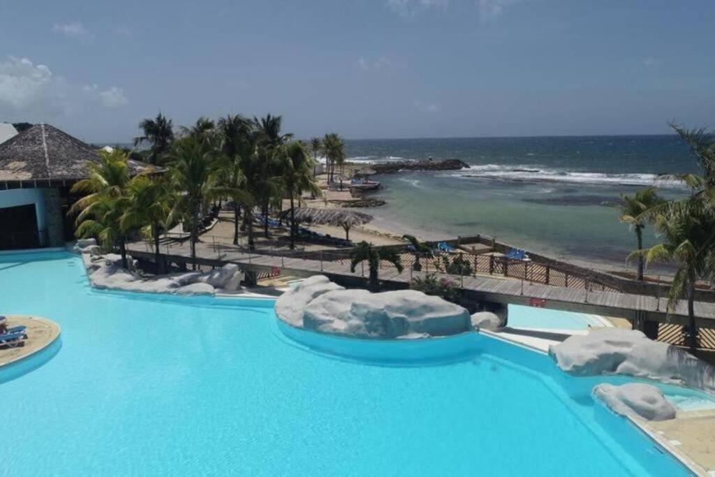 Superbe Studio Superieur Neuf Avec Balcon Saint-Francois (Grande-Terre) Exterior foto